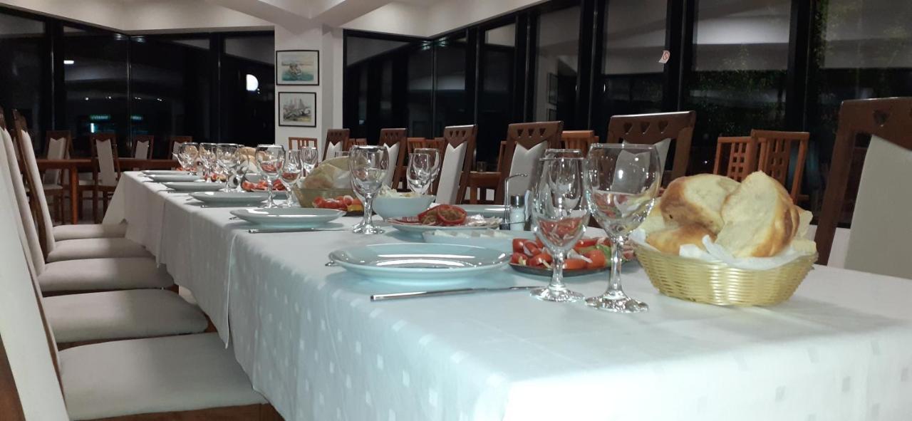 Hotel Plaza Varvarin Zewnętrze zdjęcie