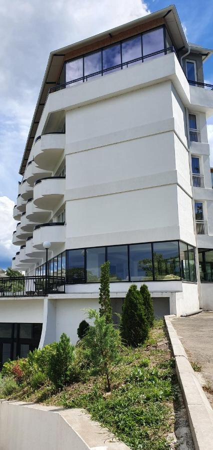 Hotel Plaza Varvarin Zewnętrze zdjęcie